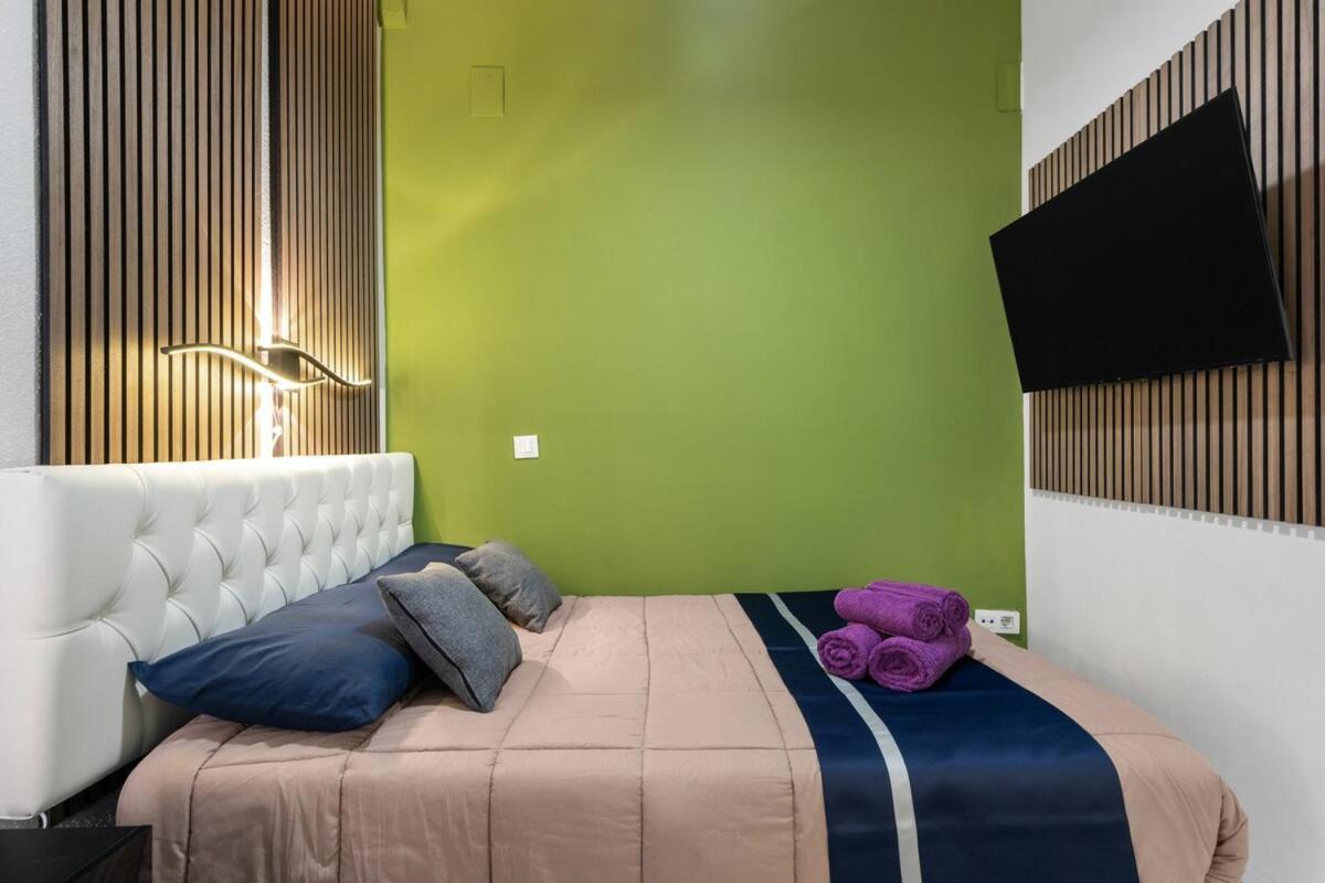 Downtown 2 Bedrooms