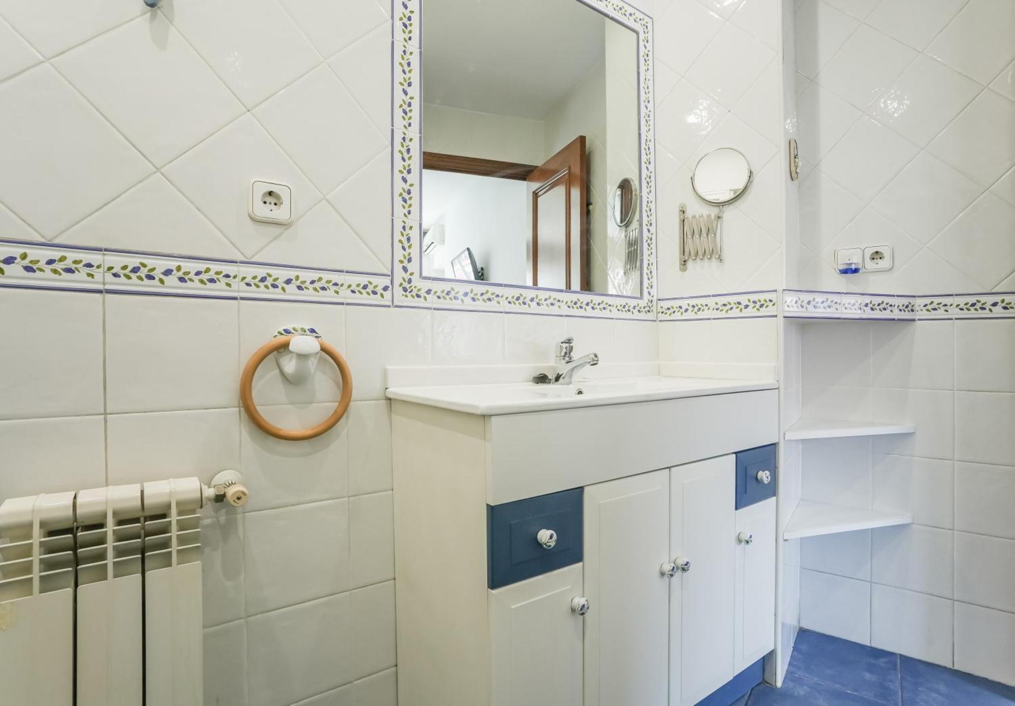 Cozy And Bright - 1 Bedroom 1 Bathroom - Salamanca