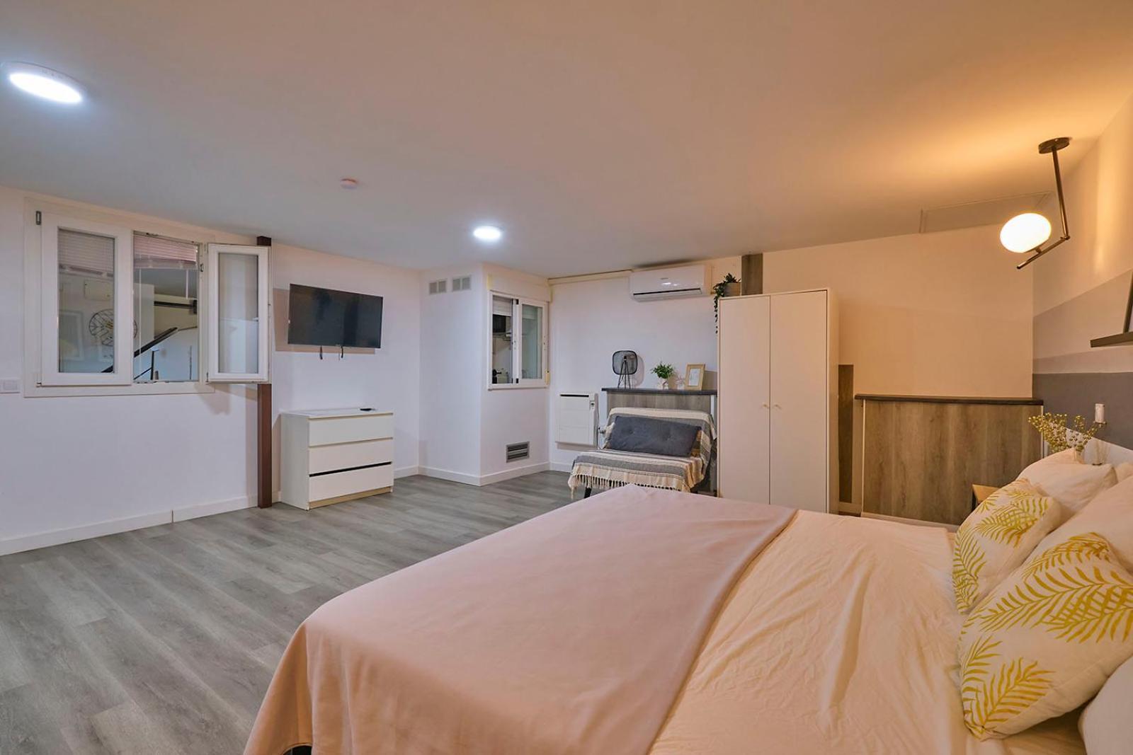 Centricos Con Banera Jacuzzi Hidromasaje Romantico Madrid