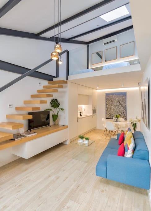 Apartment Location Location Location F42 *