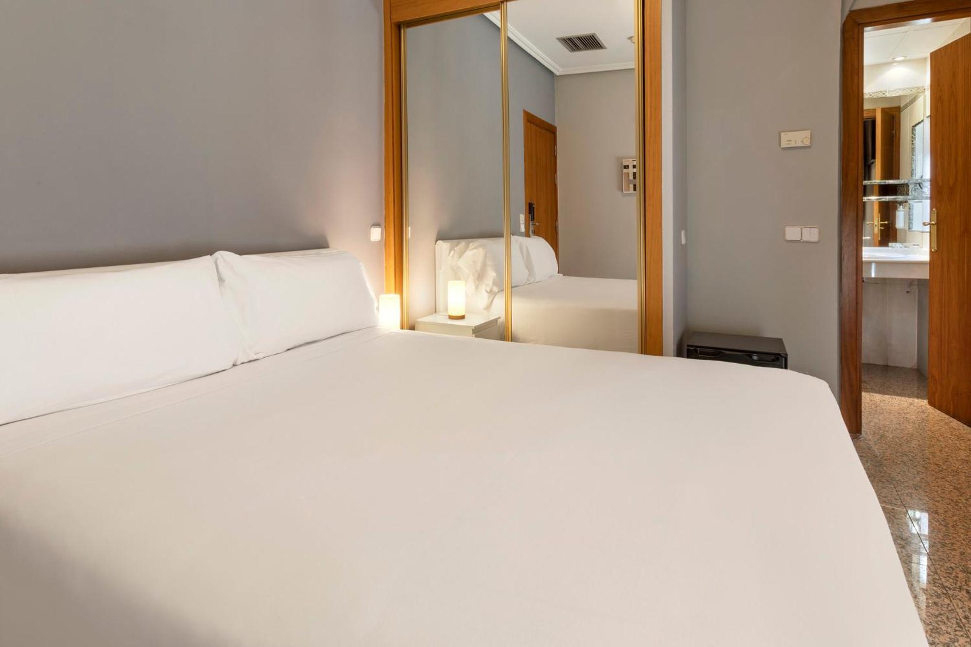 Sercotel Togumar Aparthotel 3*