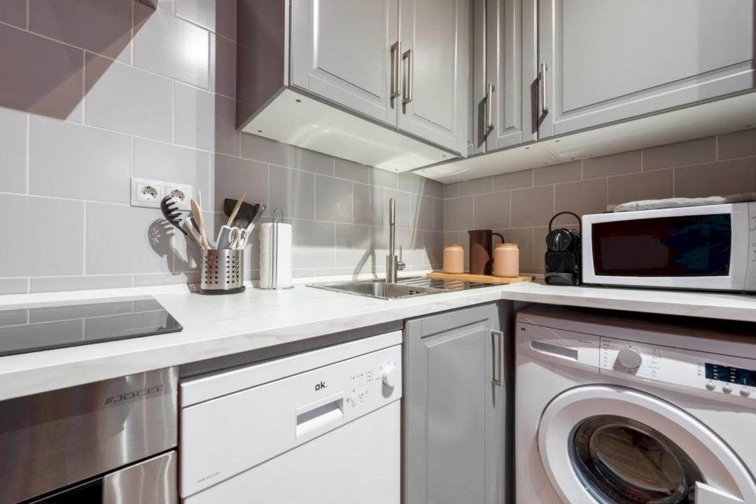 3 Bedrooms 1 Bathroom Furnished - Lavapies- Mintystay *