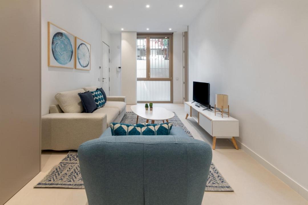 2 Bedrooms 2 Bathrooms Furnished - Delicias - Modern- Mintystay Lejlighed Madrid