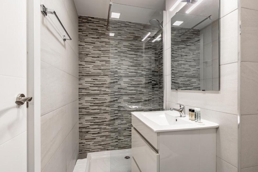 1 Bedroom 1 Bathroom Furnished - Recoletos - Modern Functional - Mintystay Apartamento