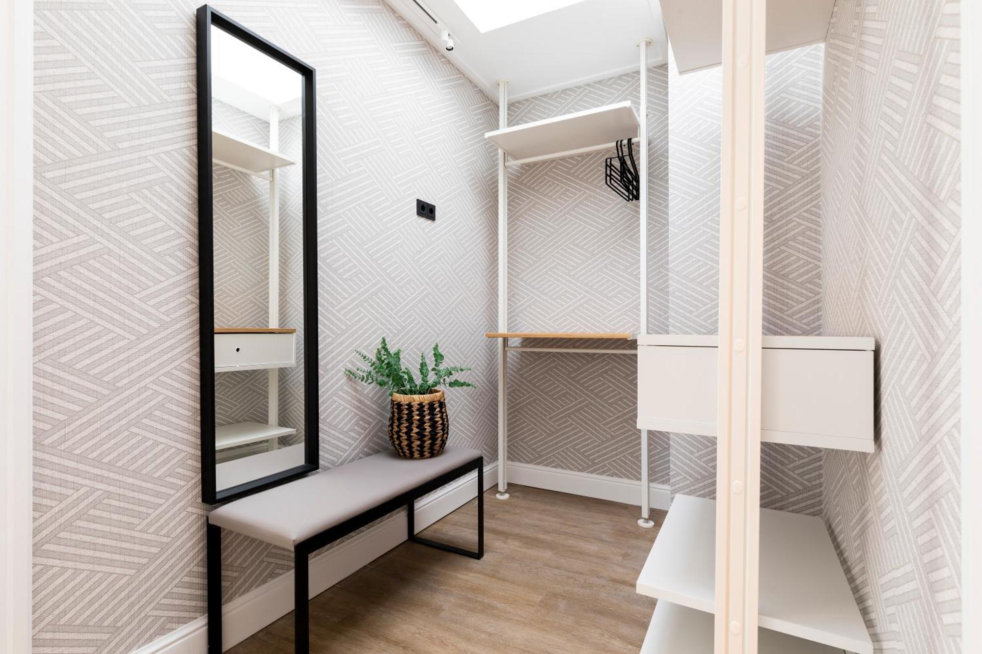 Edmond Vibes Puerta Del Sol Apartment *