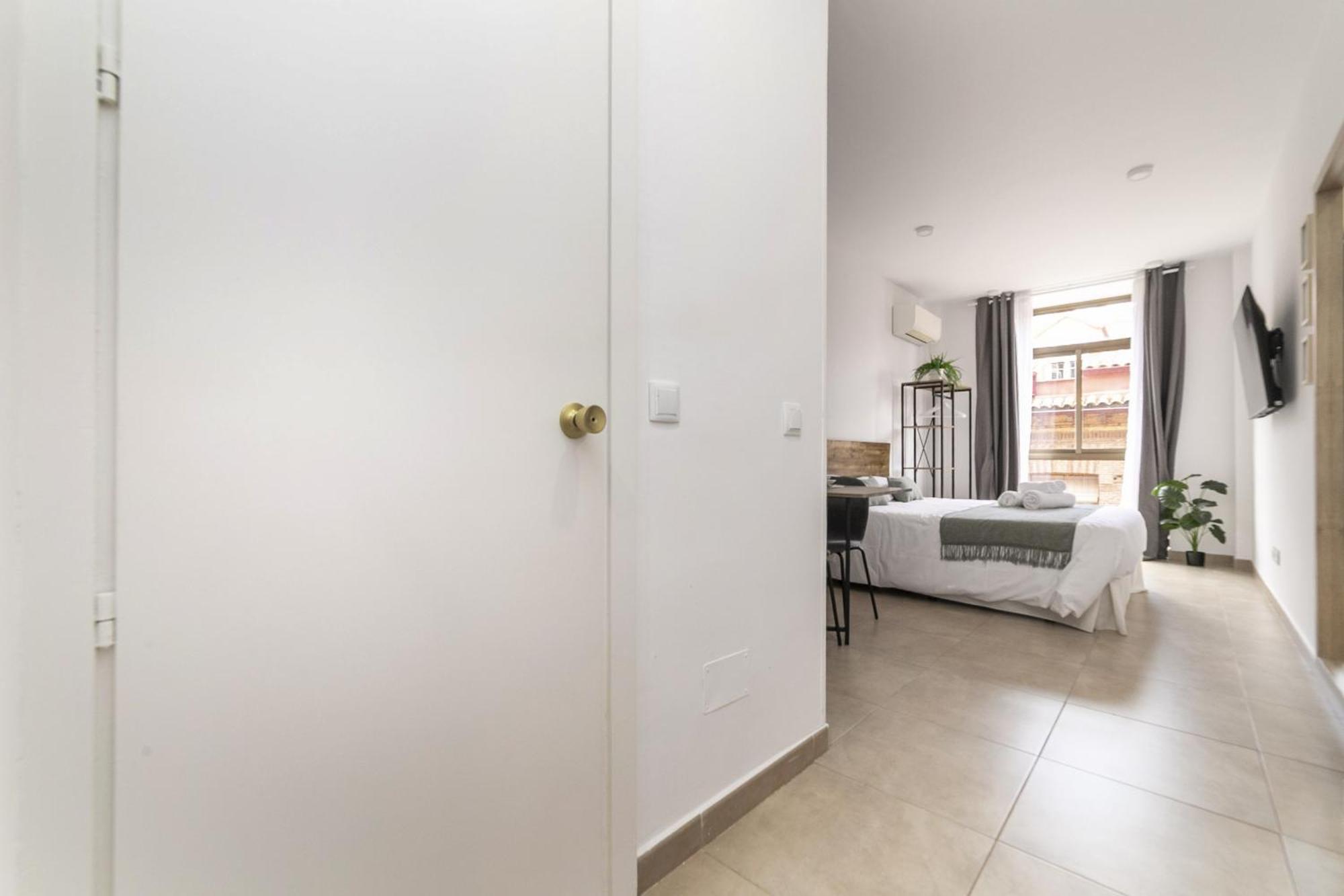 Luxury Ix - Ferga