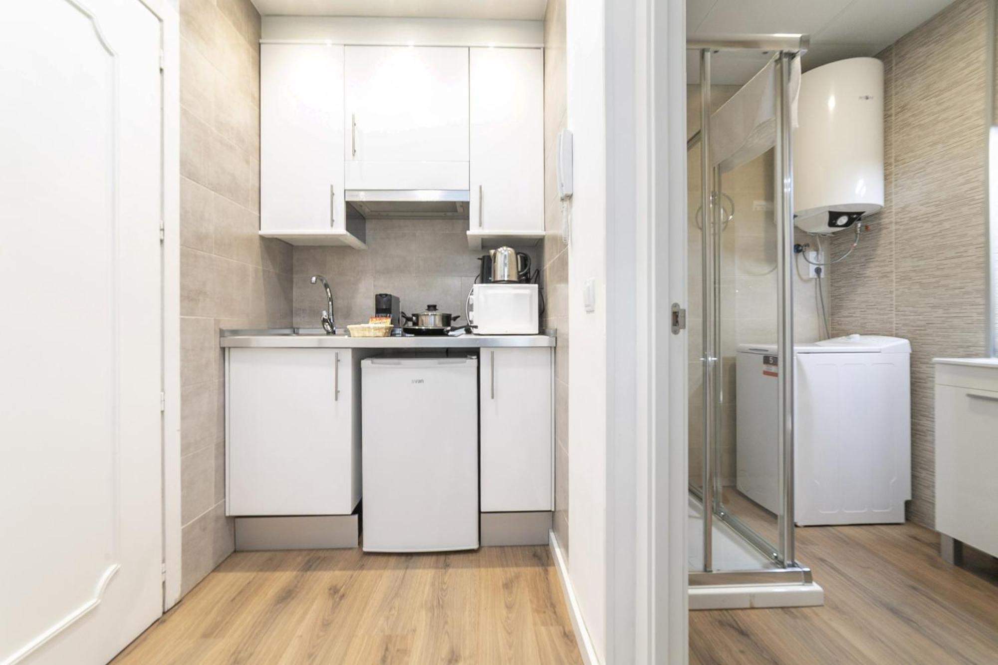 Classy Iii - Ferga Apartment Madrid