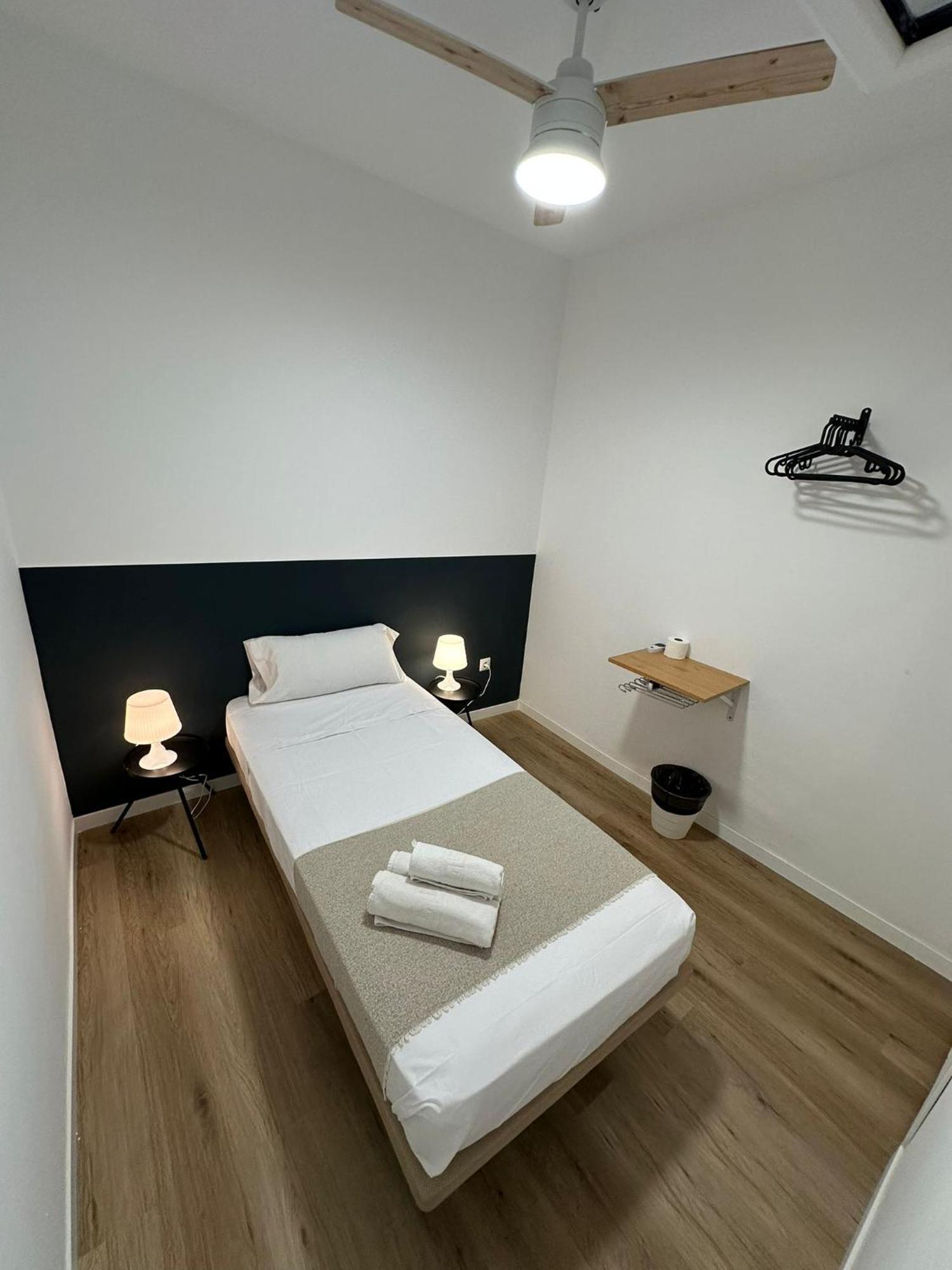 Casa De Huespedes Mi Lla Madrid