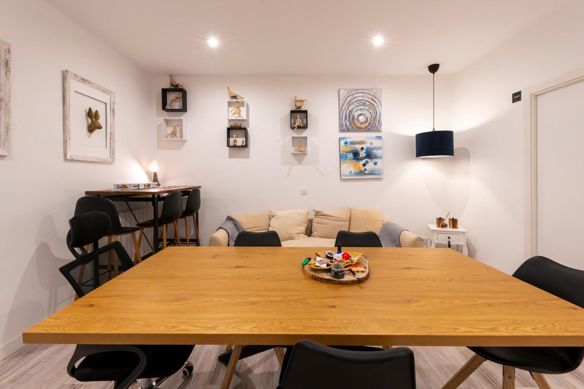 Apartment Angeles Comfortable And Temporary Sbe101