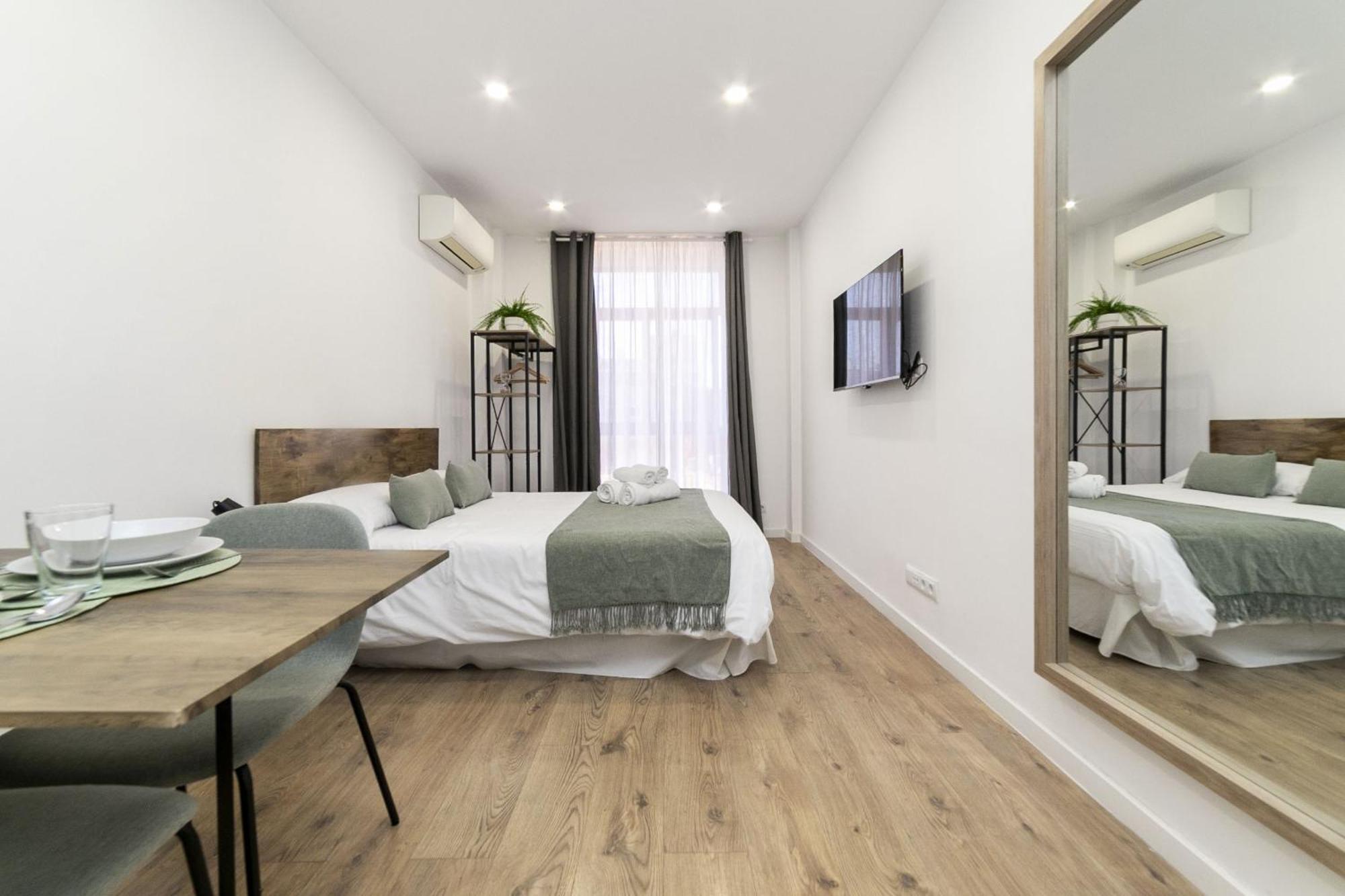 Deluxe Iii - Ferga Apartment