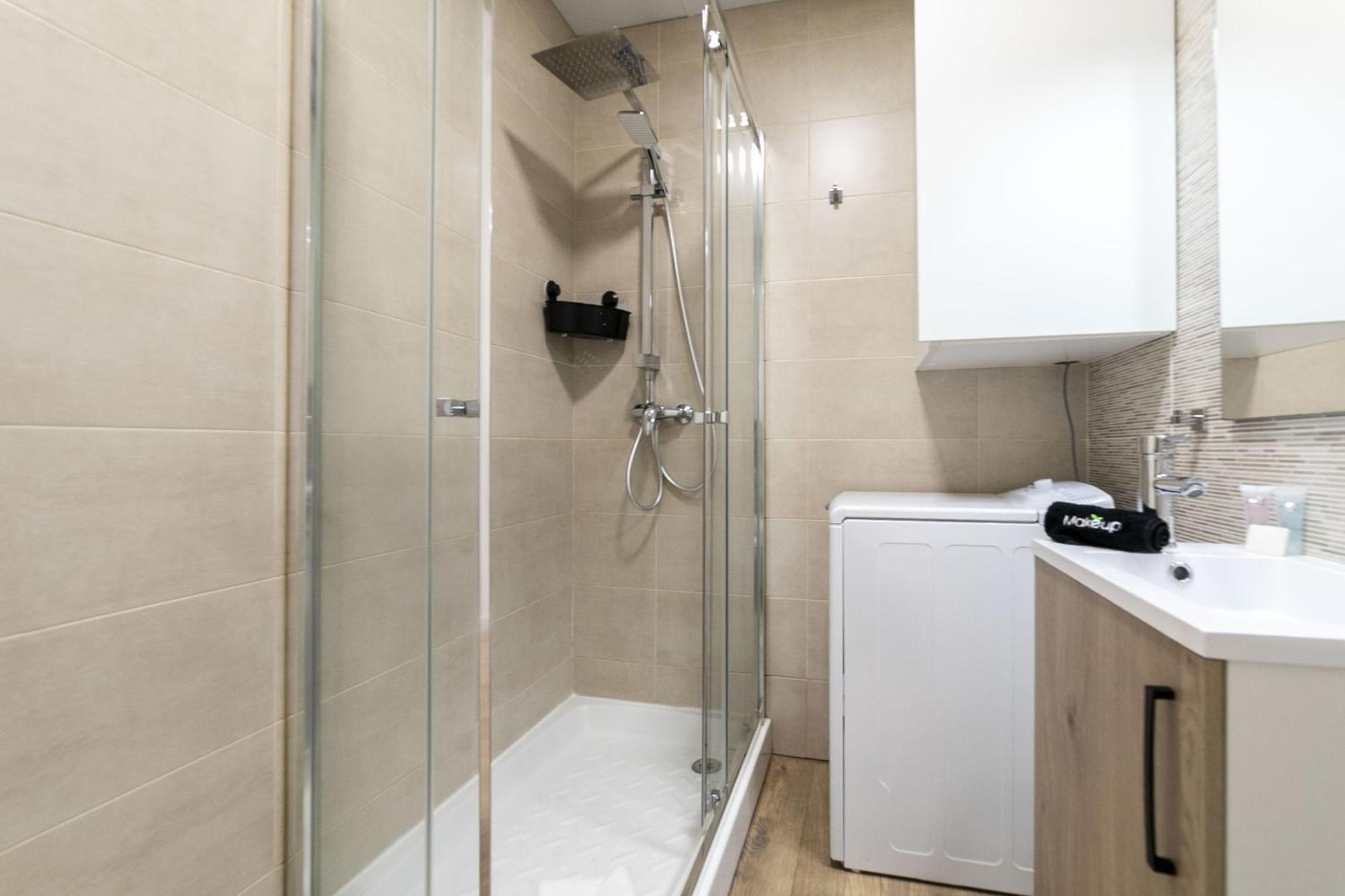 Apartment Deluxe Iii - Ferga Madrid