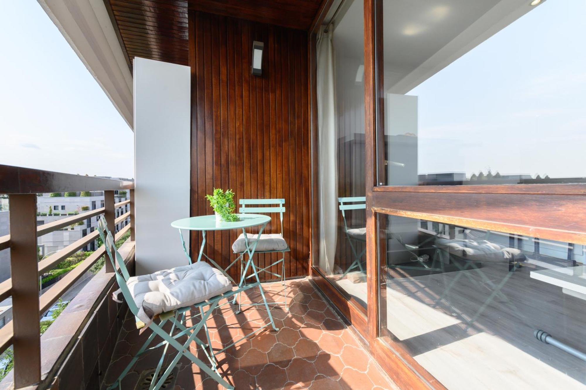 Perfect Getaway In 1-bedroom Temporary Mpi27613 Apartment *