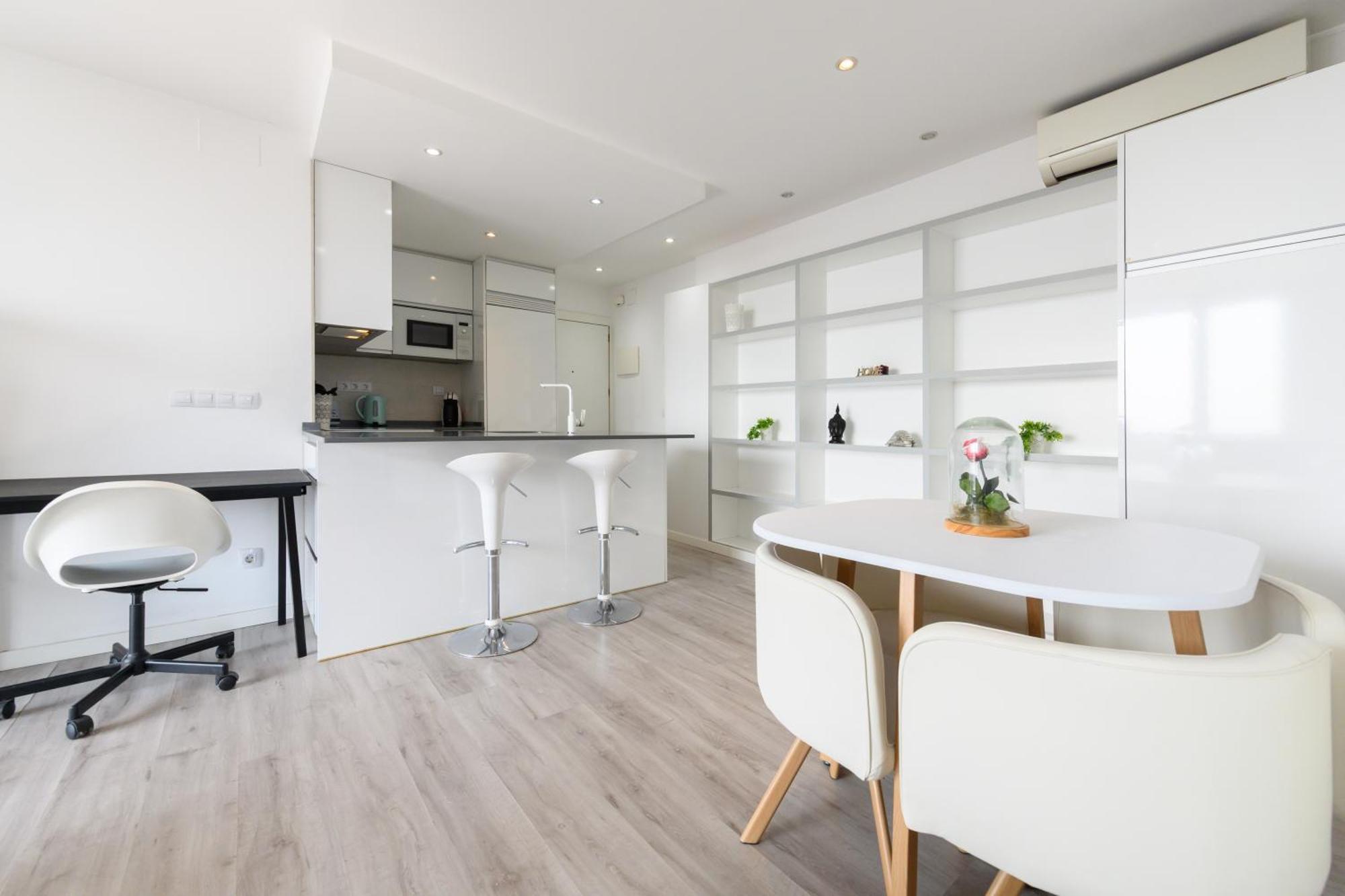Perfect Getaway In 1-bedroom Temporary Mpi27613 Apartment Madrid