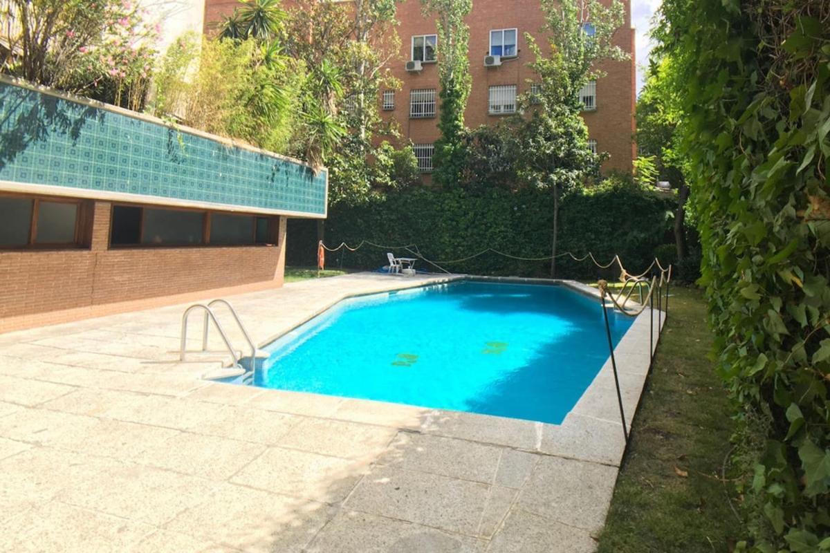 Perfect Getaway In 1-bedroom Temporary Mpi27613 Apartment