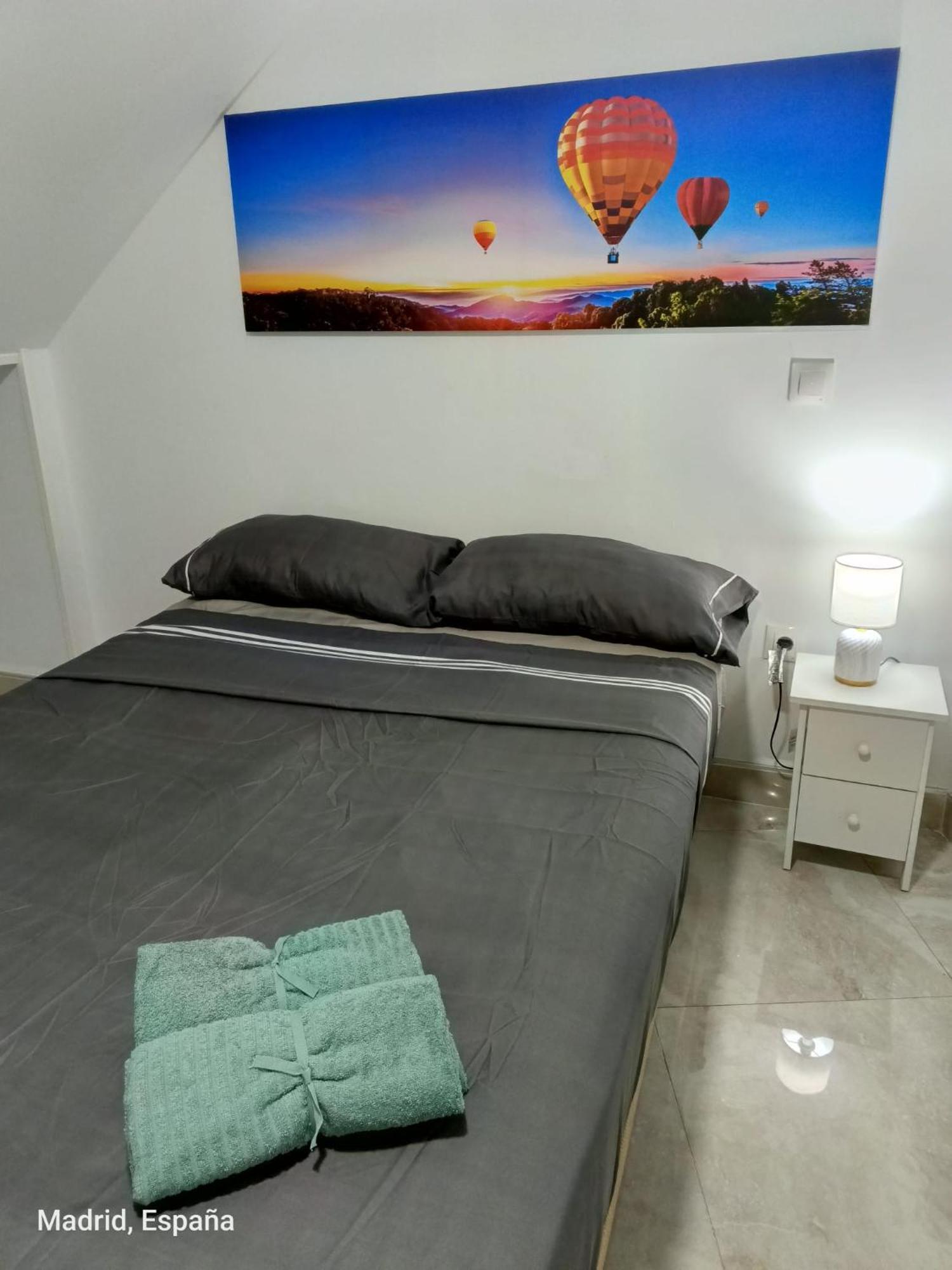Capsule hotel La Campana Madrid