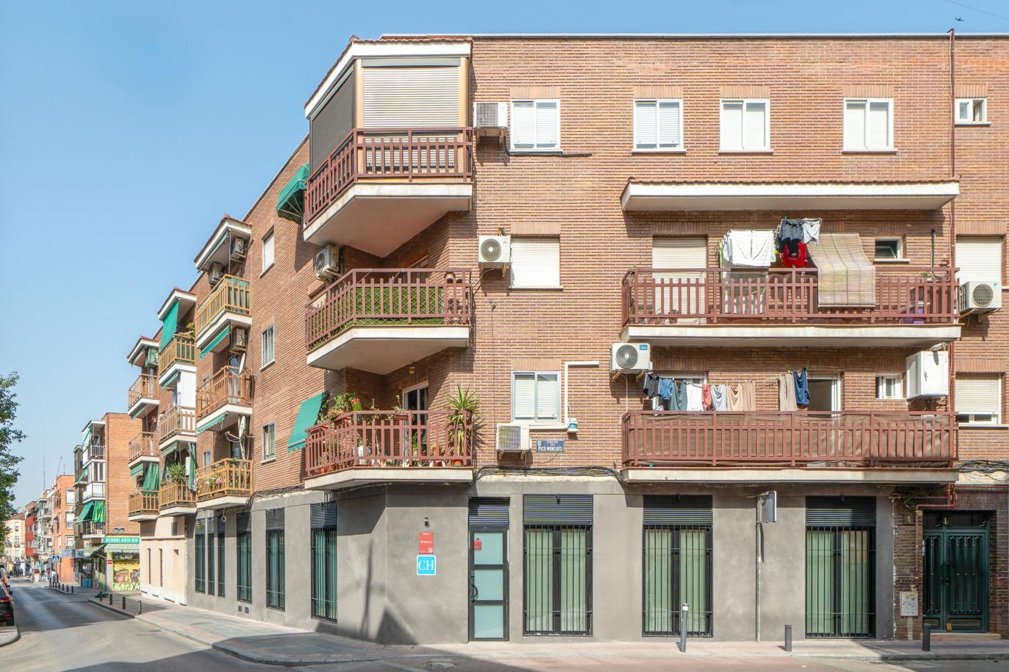 Apartment Dobo Moncayo *