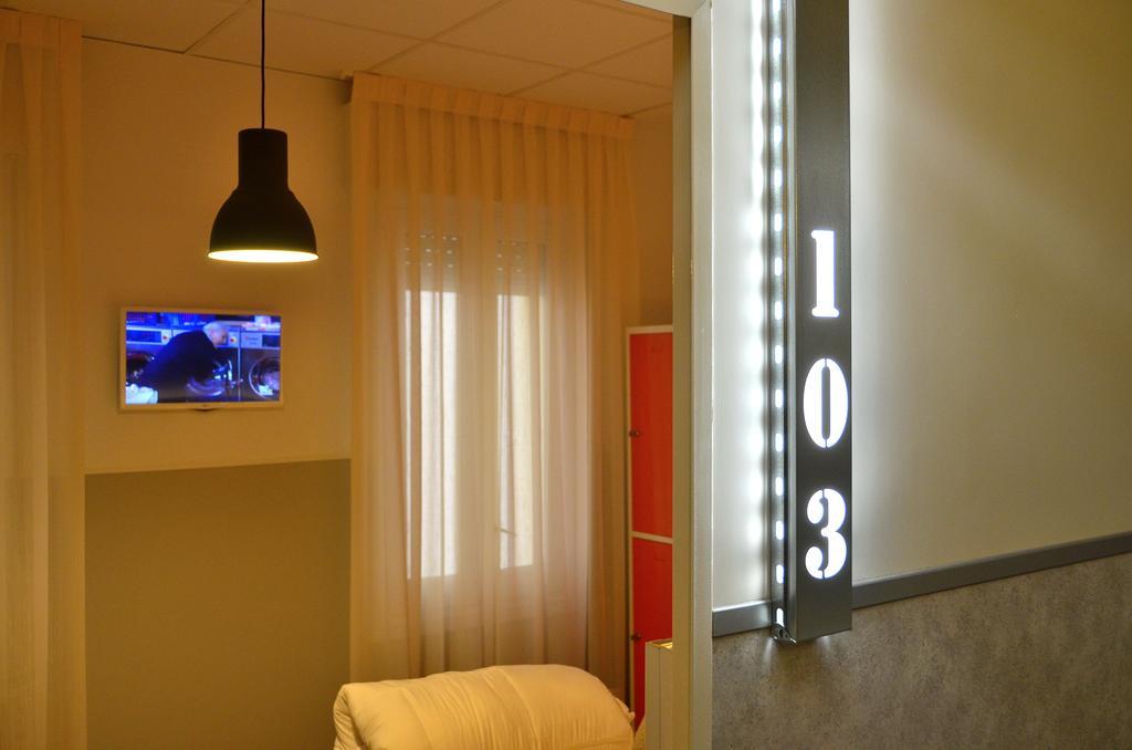 Far Atocha Albergue Madri