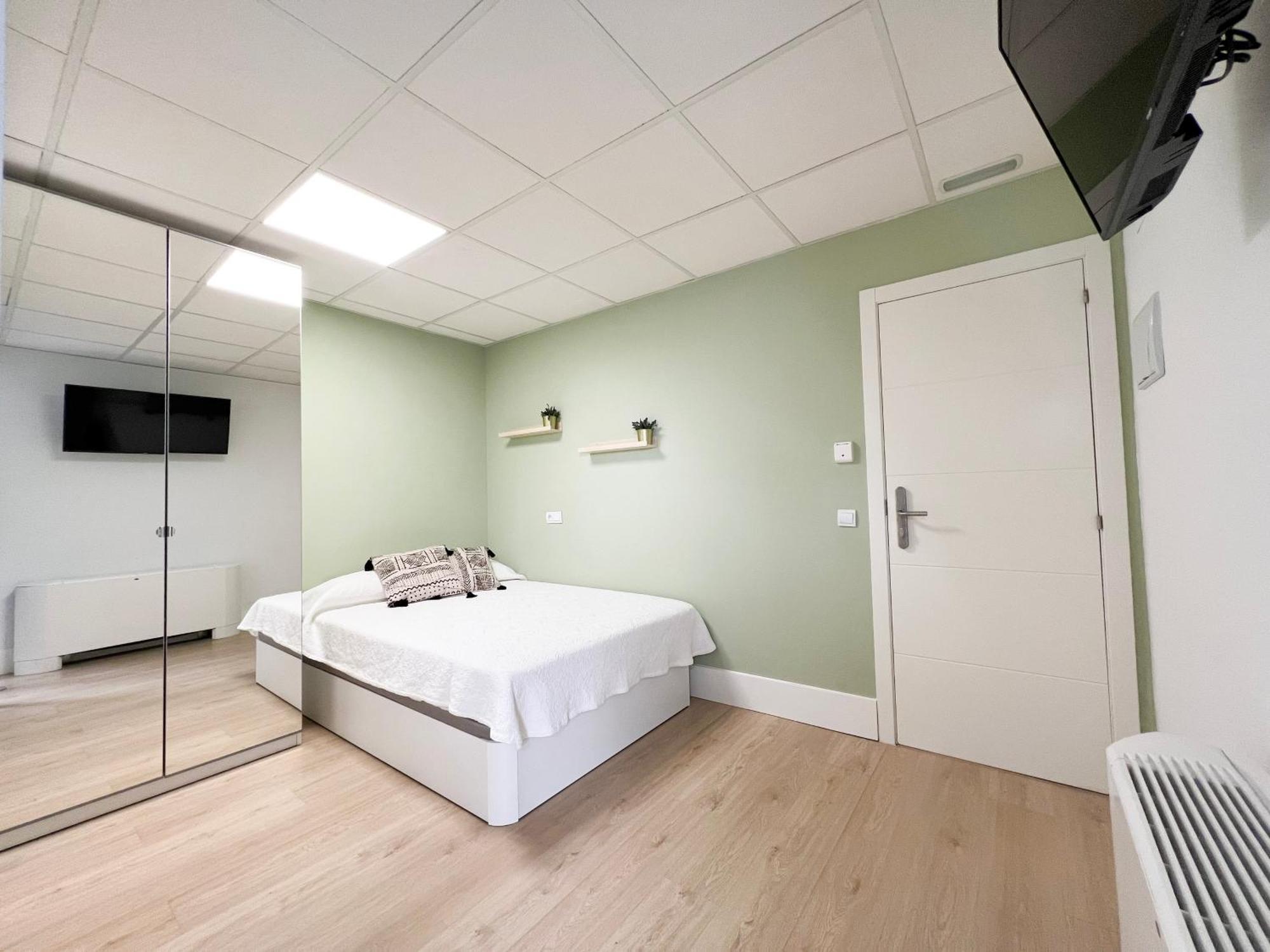 Gran Via -no Ac- Hostel Madrid