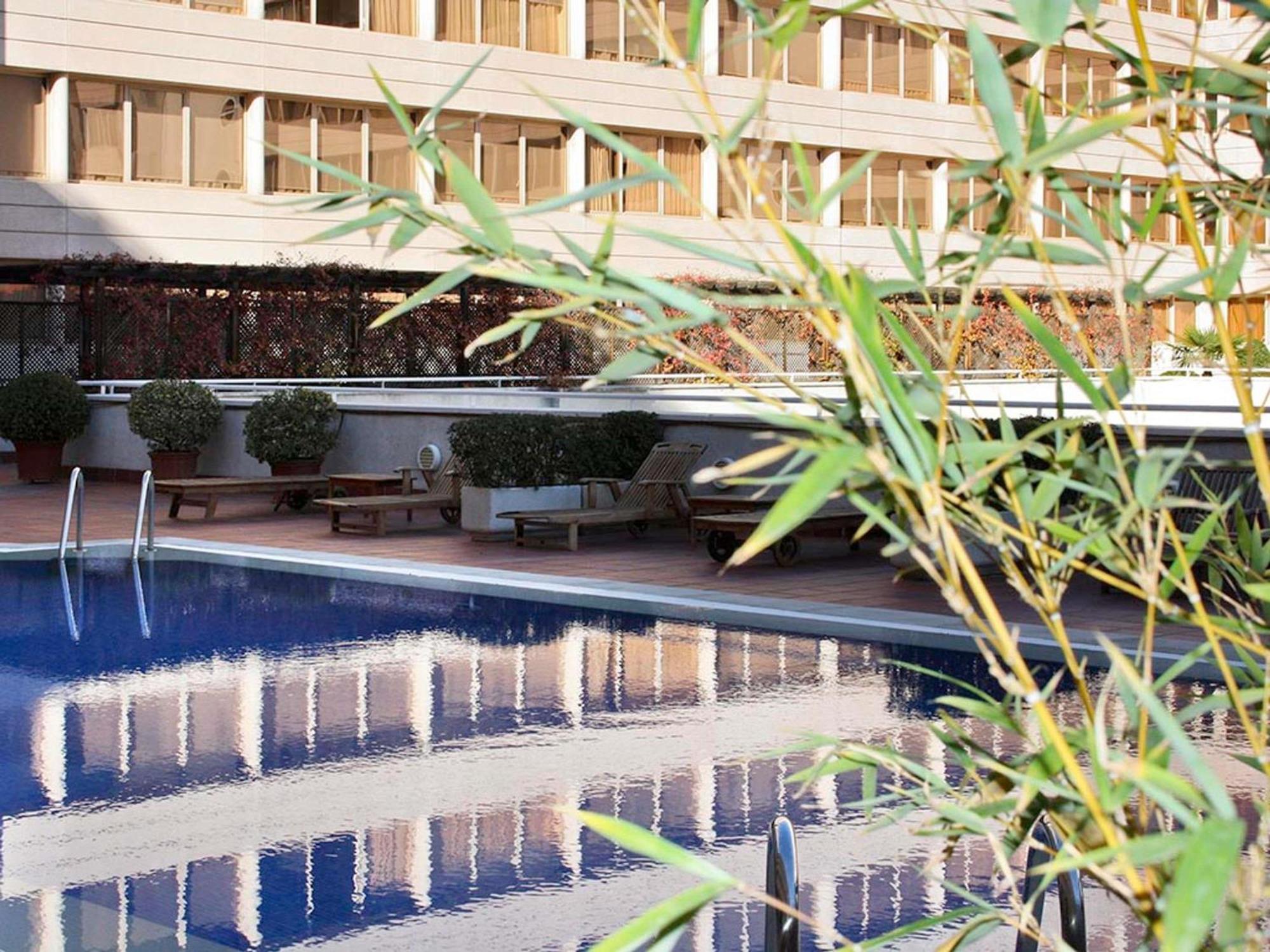 Pullman Airport&feria Hotel 4*