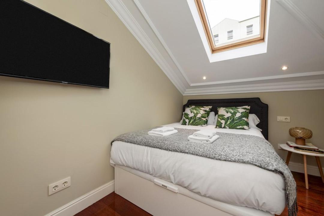 Lejlighed 2 Bedrooms 2 Bathrooms- Penthouse- Almagro- Mintystay
