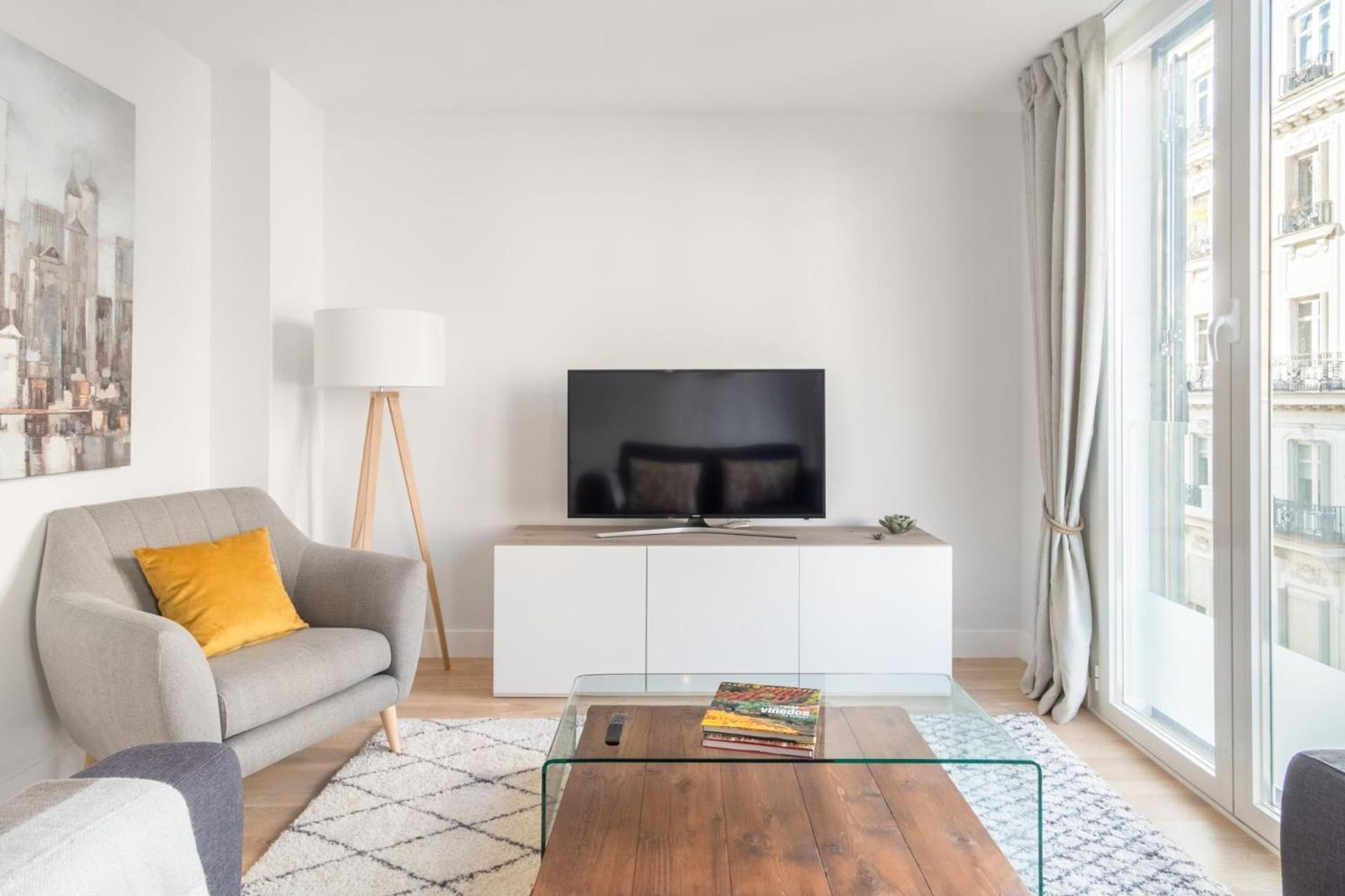 Apartment Charming 1-bedroom In Stylish Retreat For 2, Alonso Martinez I