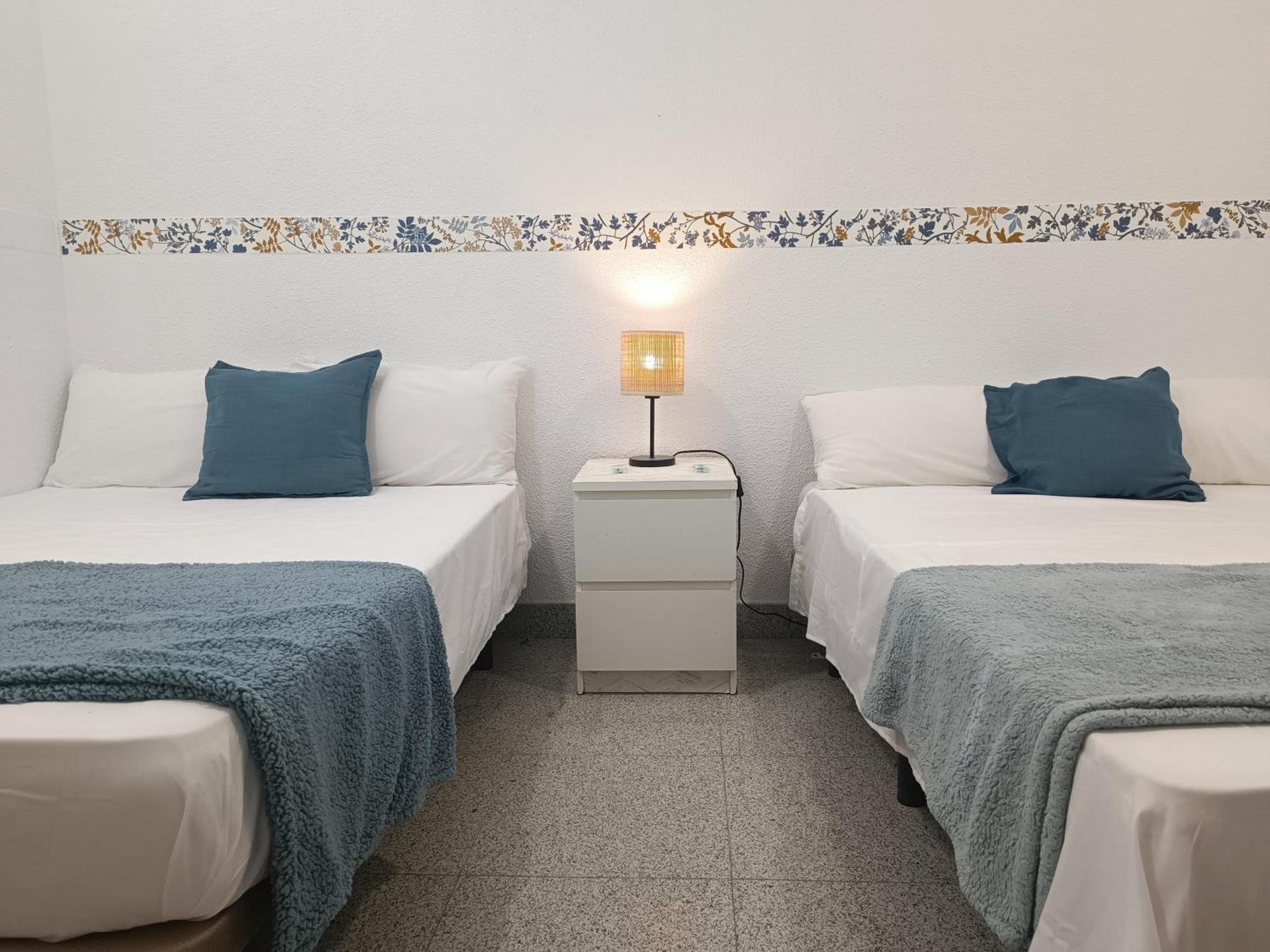 Alexa Host Vallecas Hostal