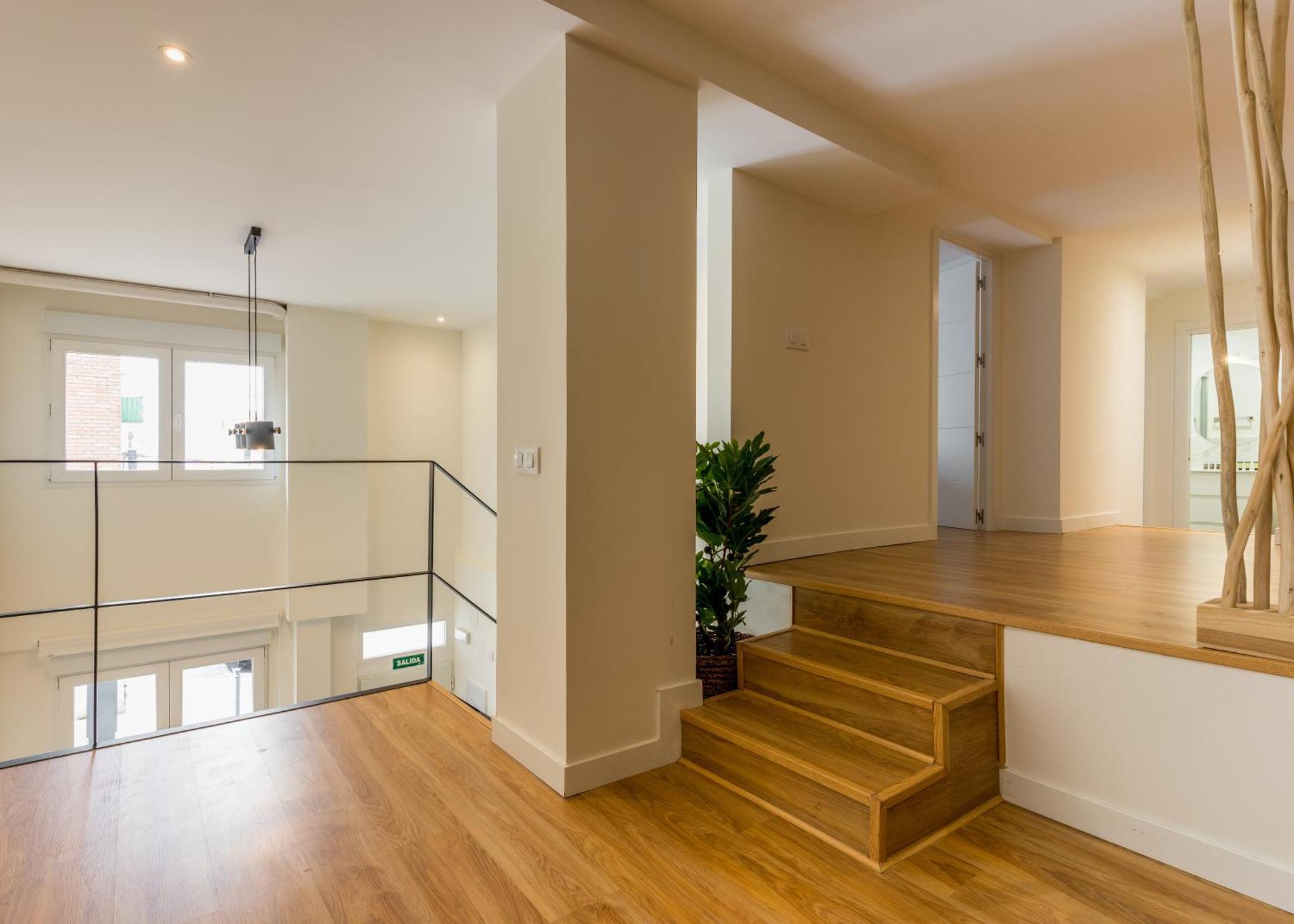 Modern And Wide- 3bd 2,5 Bth- Plaza Castilla Apartment Madrid