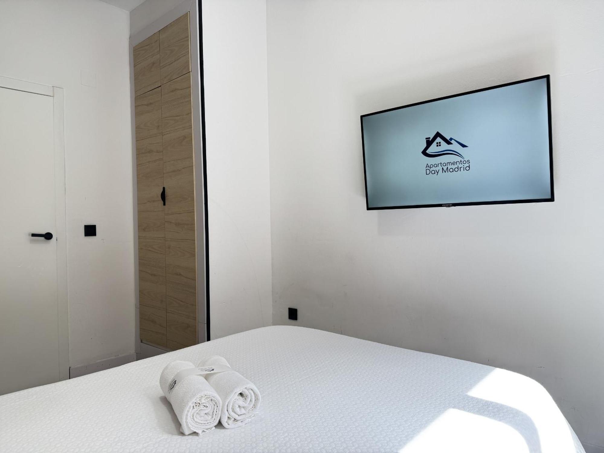 Day Chueca Centro Gran Via Sol Malasana Apartment *