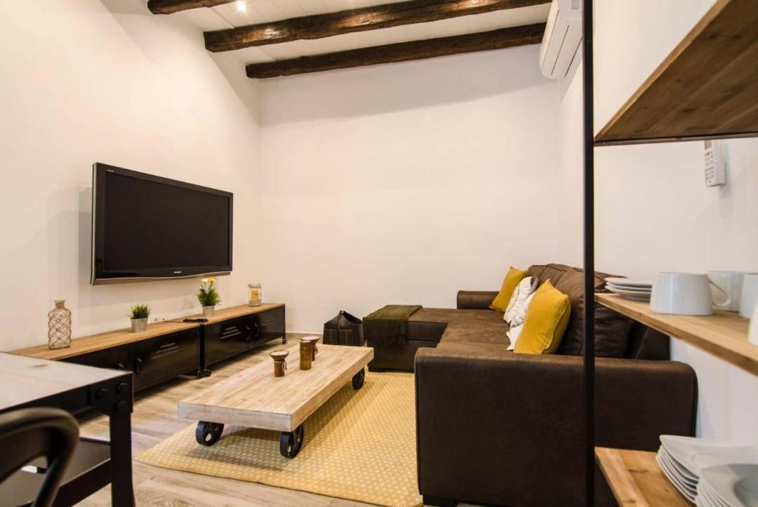 Apartment Luminoso Familiar- 2d 2b- Cava Alta Madrid