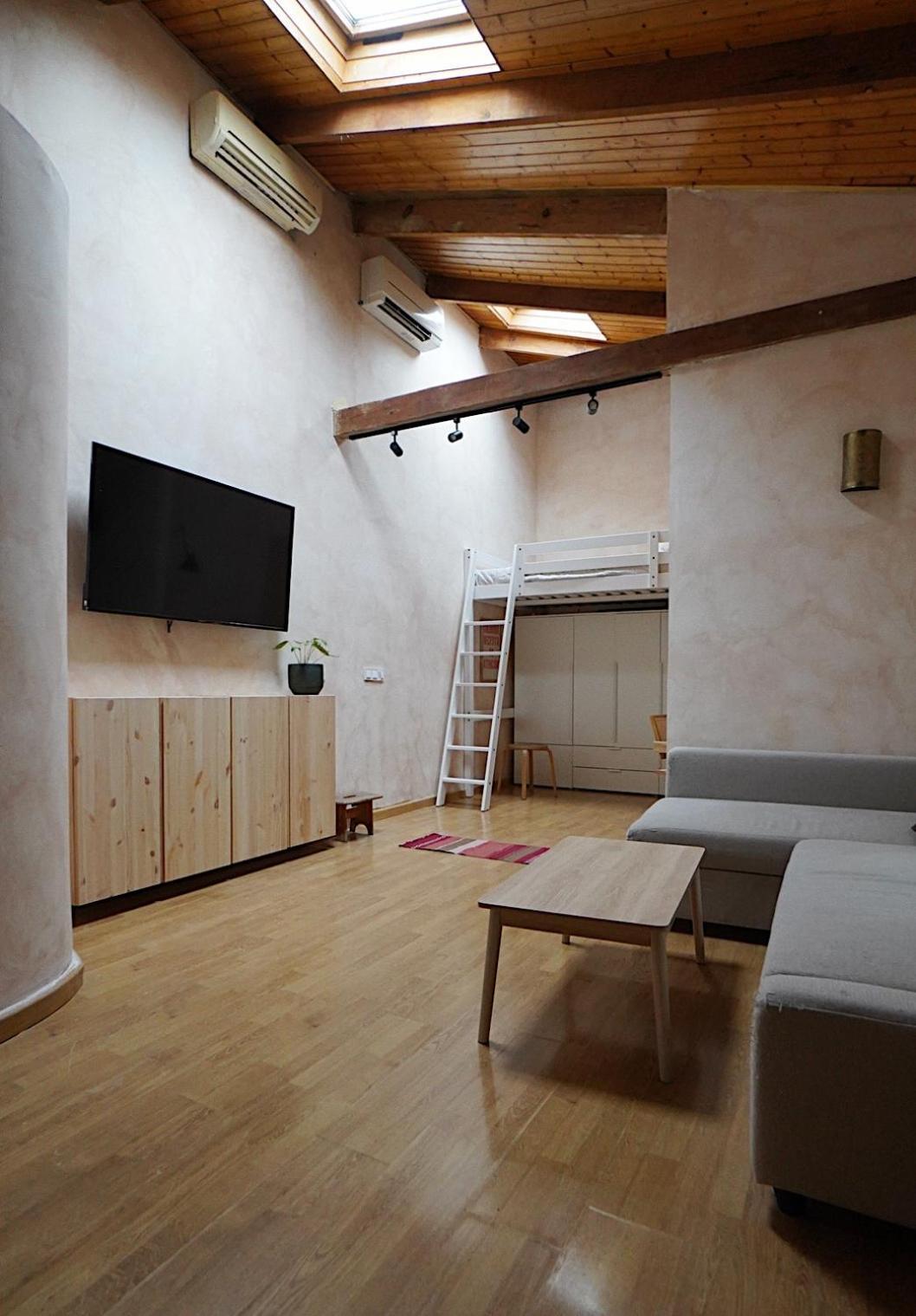 Acogedor En Vallecas - * Madrid