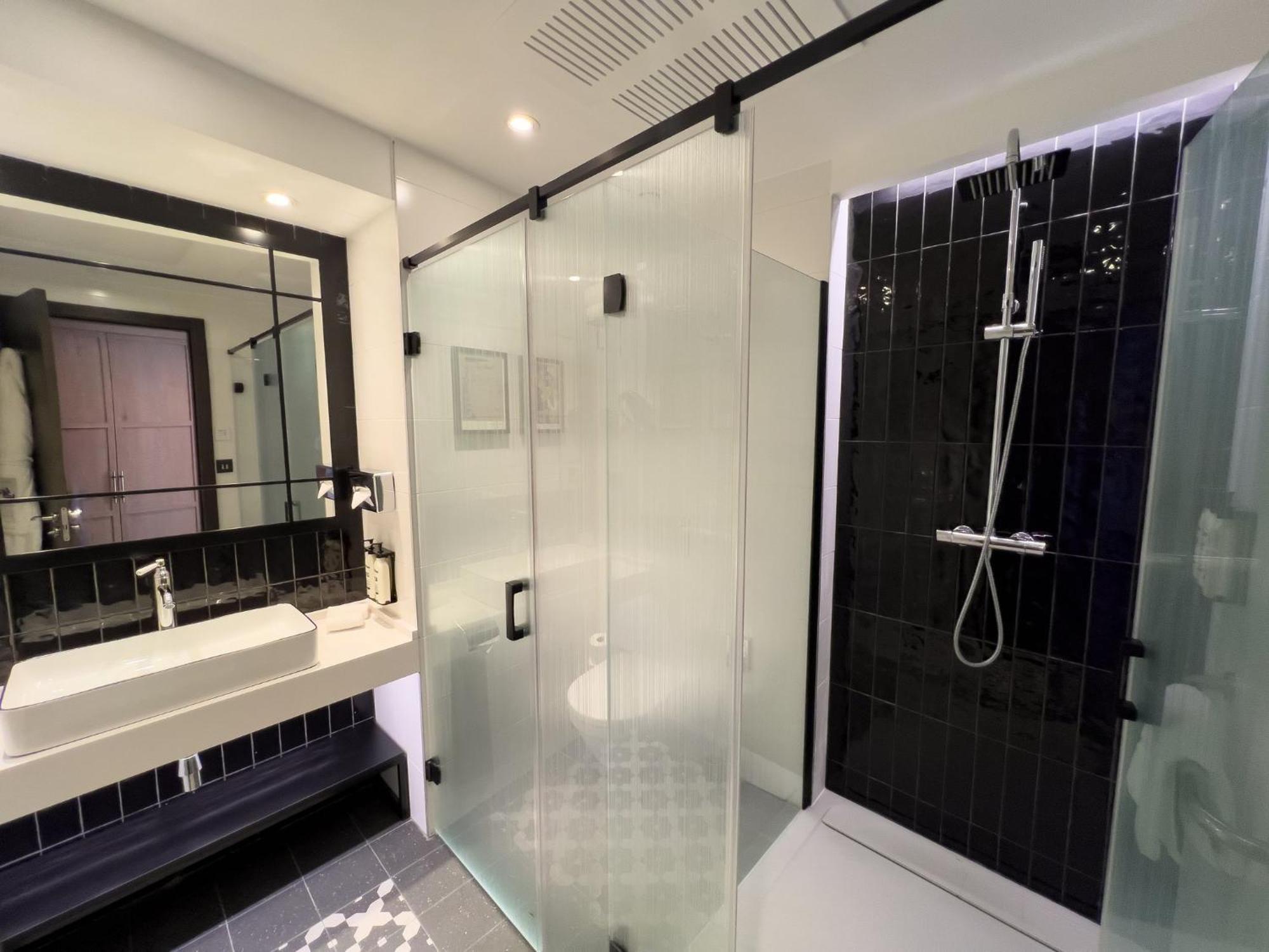 Hotel Indigo - Gran Via By Ihg 4*