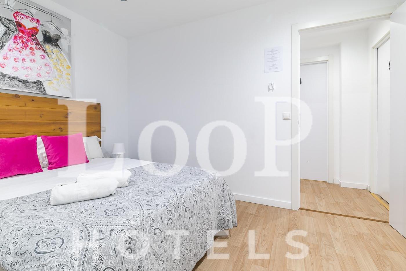 Loop America Auto-Check In * Madri