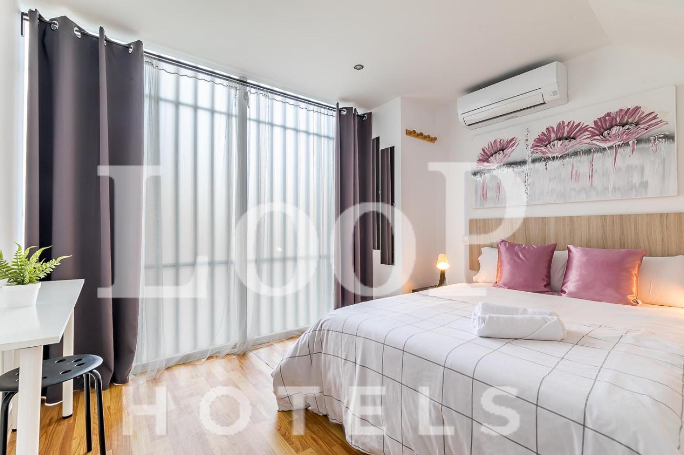 Loop America Auto-Check In Apartment Madrid