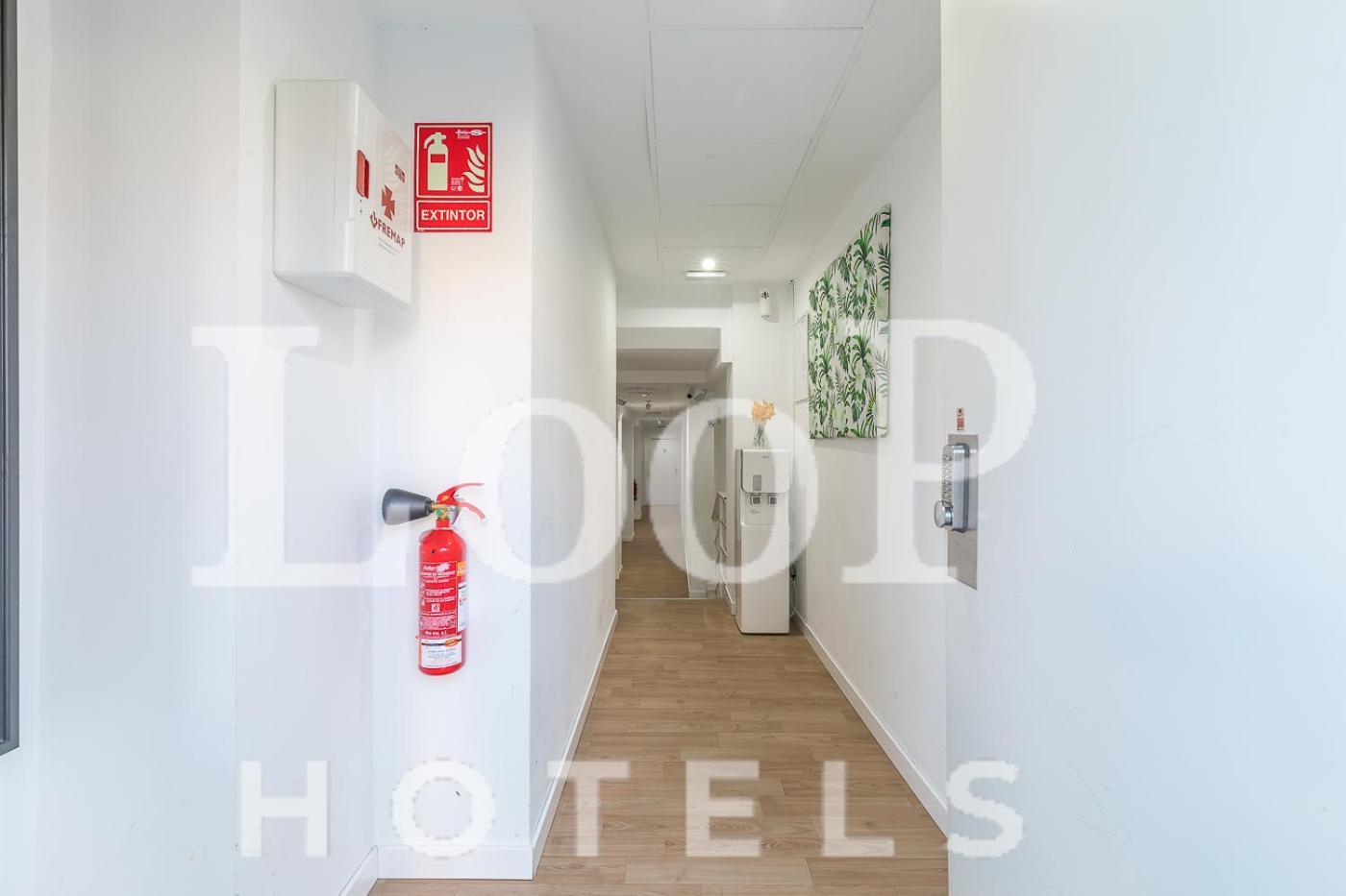Loop America Auto-Check In Apartment Madrid