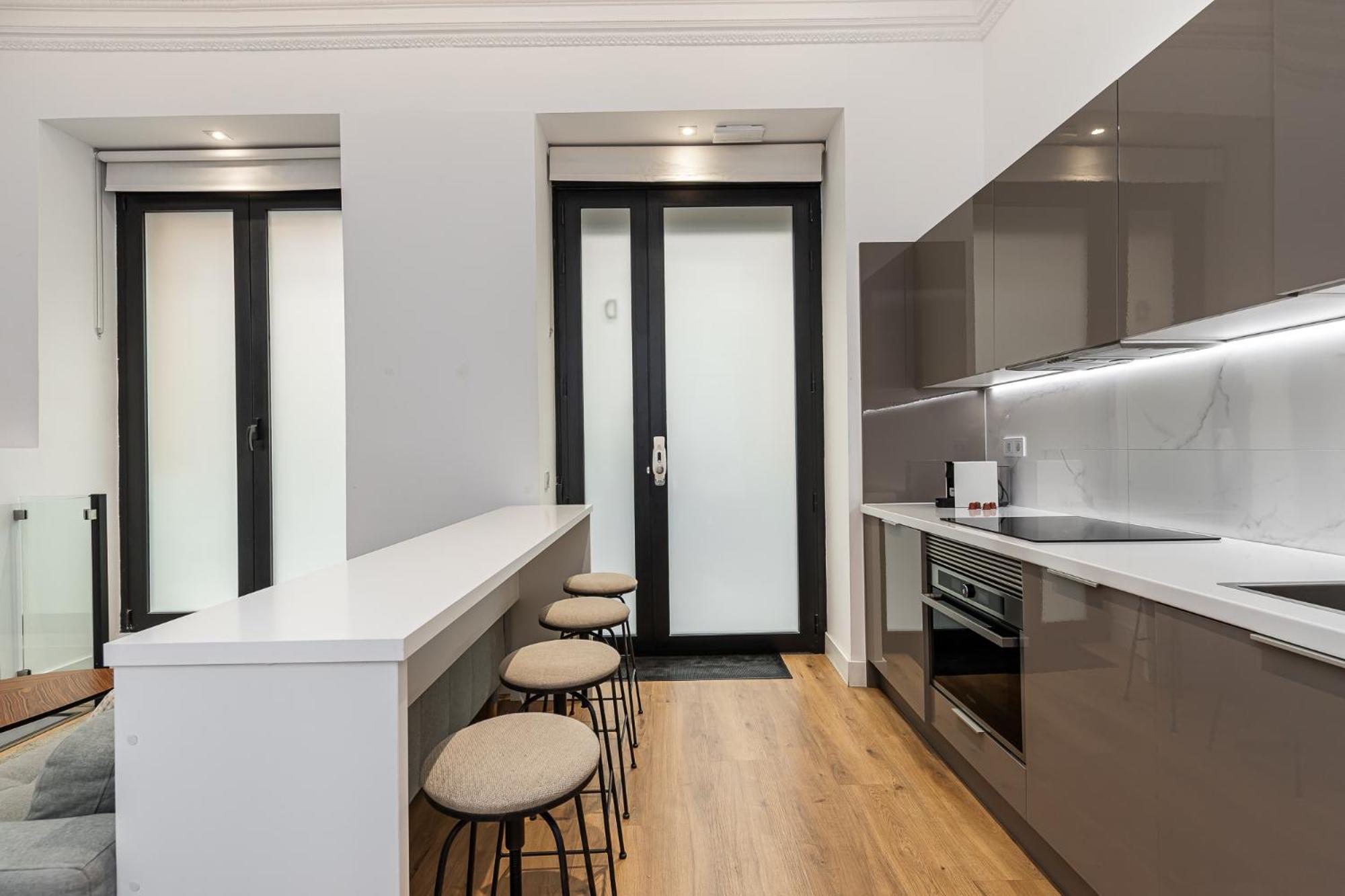 Apartment Waou Essence I Anton Martin *