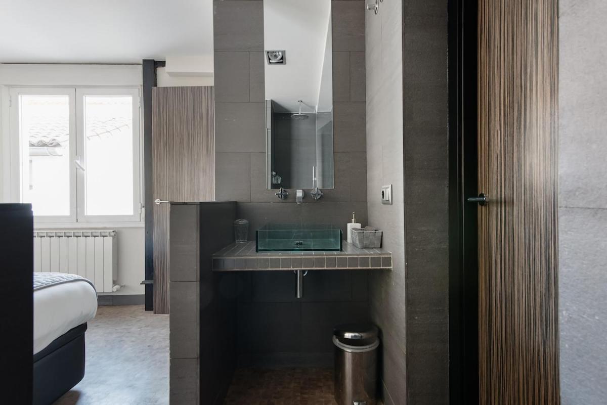 Big For 2 Person In Historic Center Apartamento Madrid