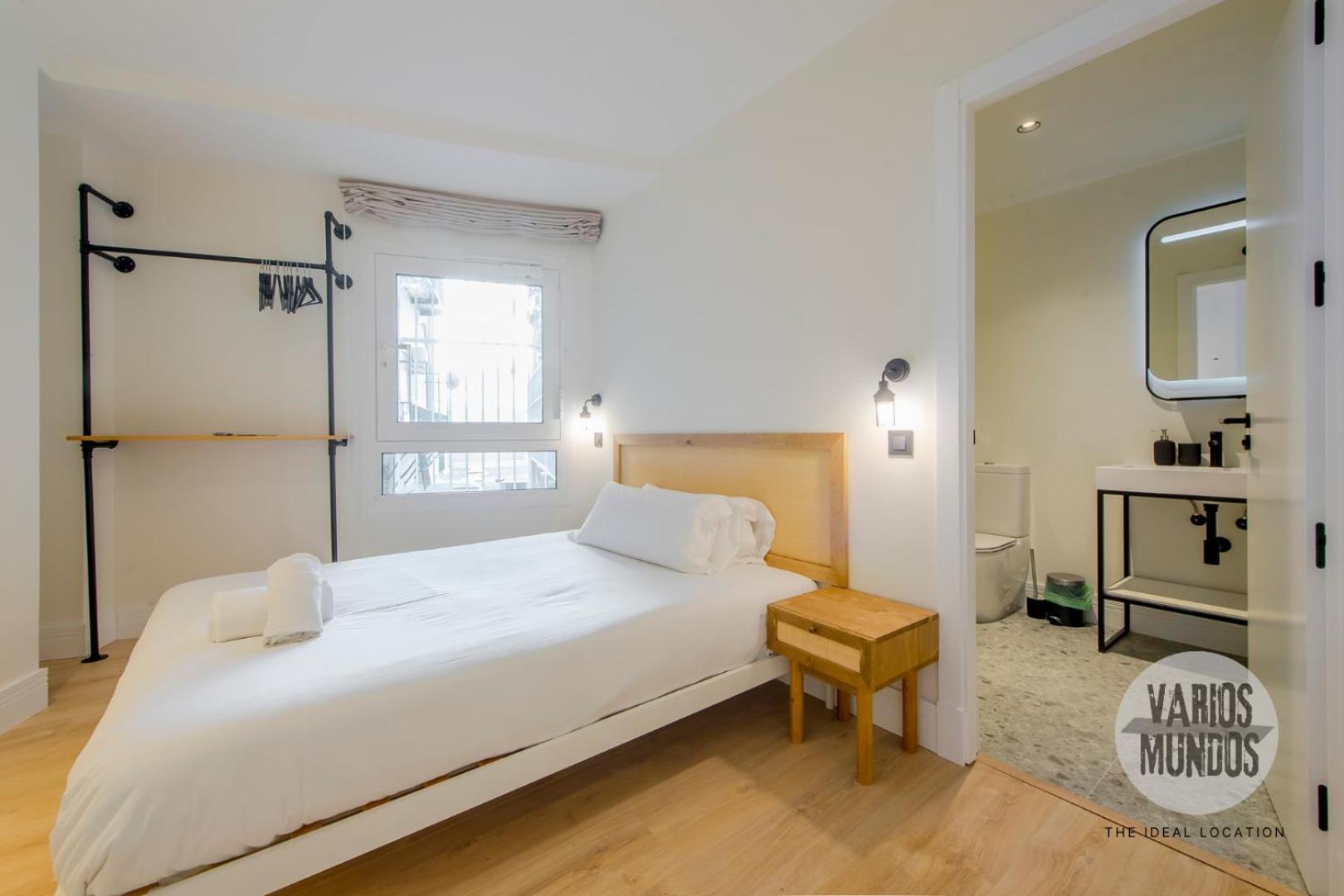 Apartment Malasana Autentica Para 8, Ven A San Bernardo 20 E3