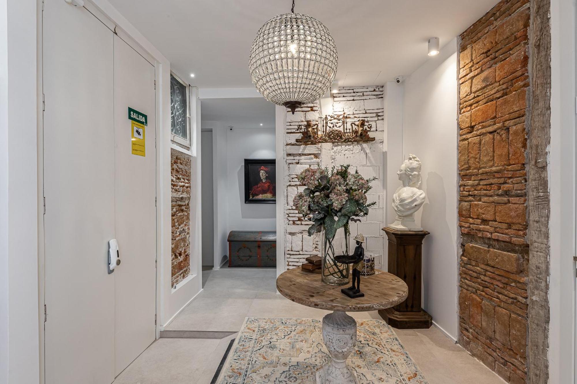 Queens House Chueca