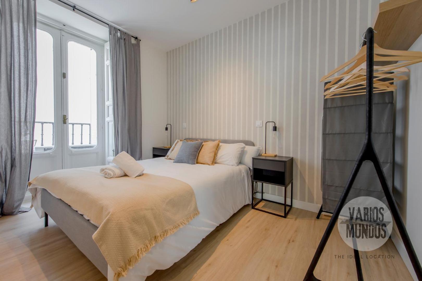 Apartamento Tradicion Para 7 Desde Tirso De Molina E1 Madri