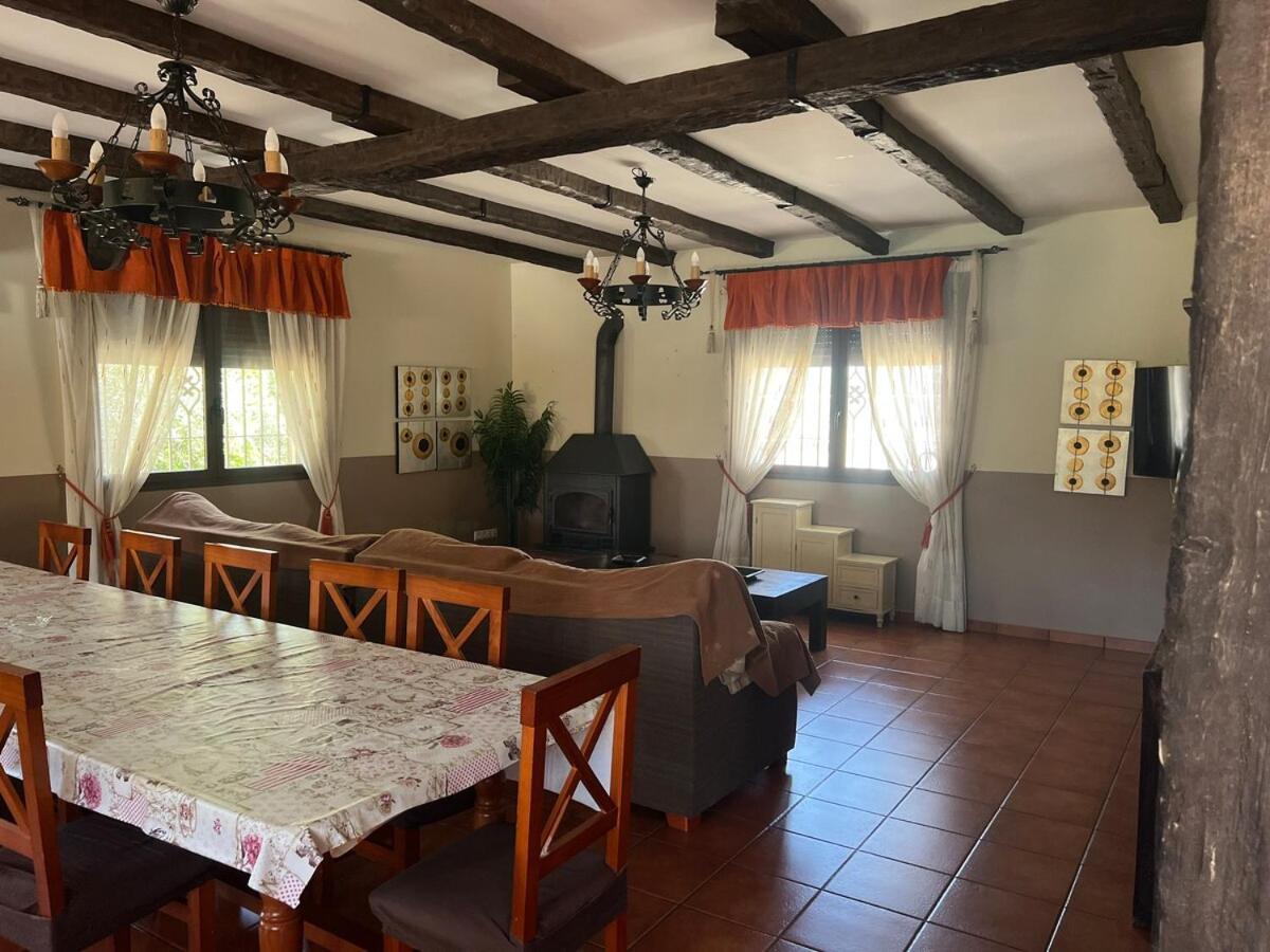 Relax Y Piscina Privada Familias Casa de férias Madri