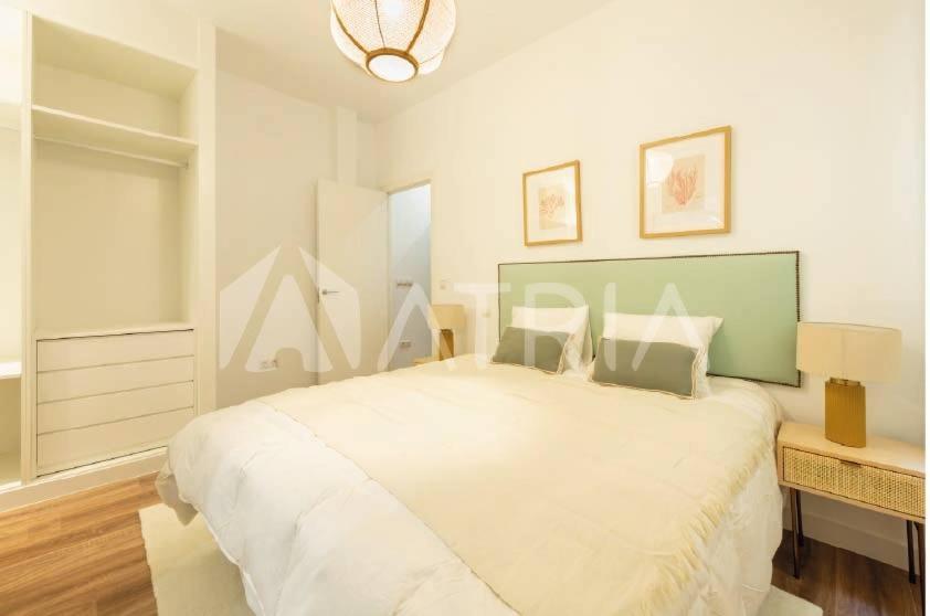 Stylish 2br Flat In Duque De Sesto Madrid