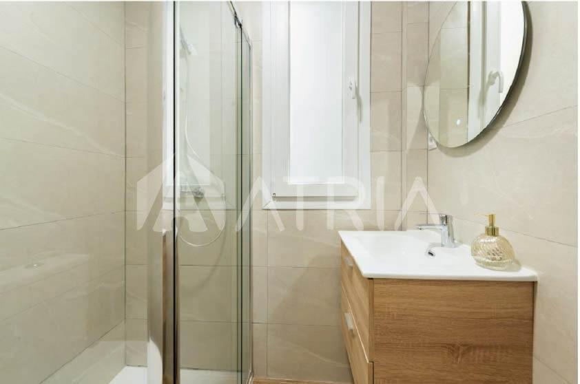 Stylish 2br Flat In Duque De Sesto * Madrid