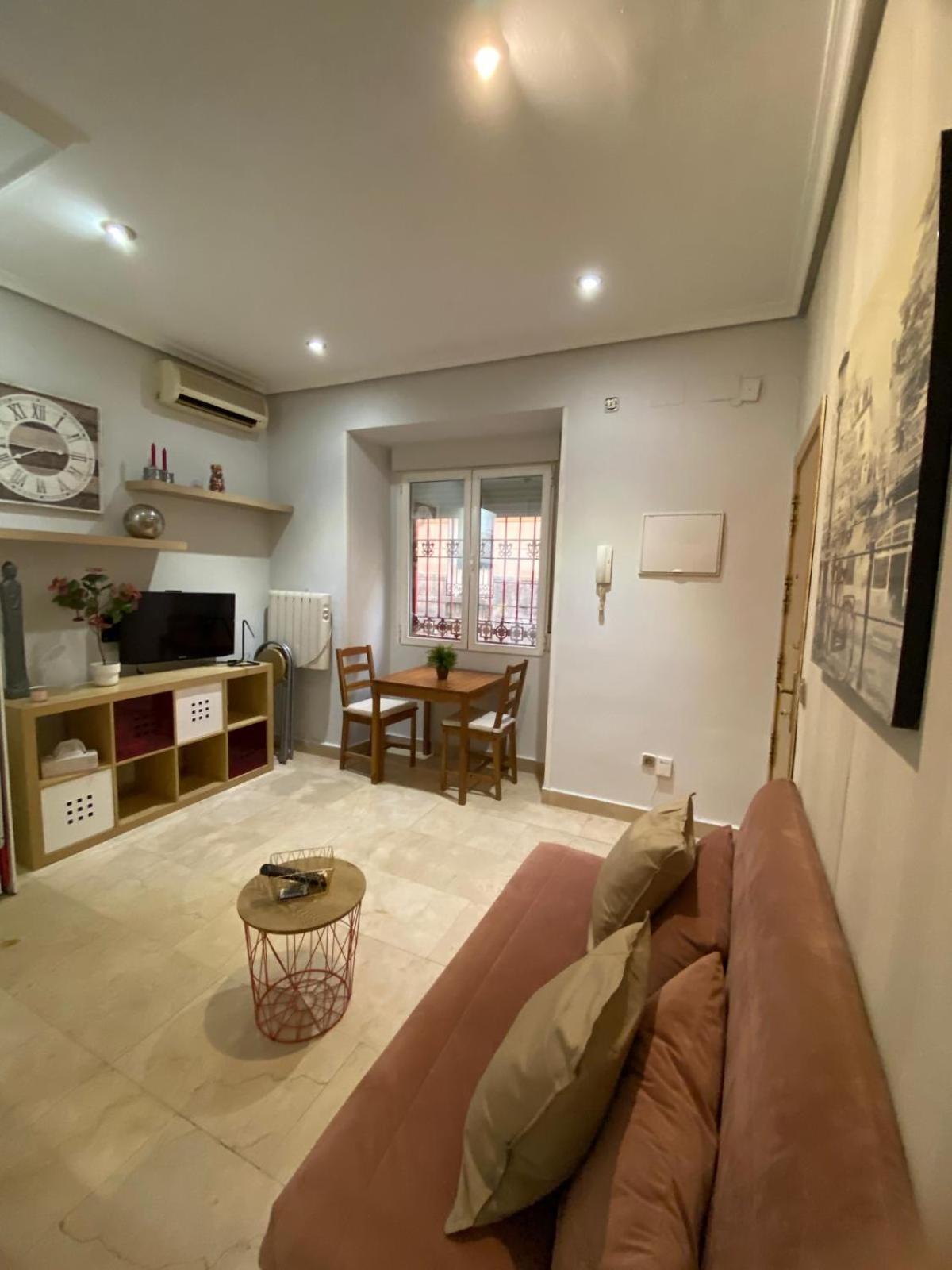 Apartment Carla Cozy Comfortable Malasana Madrid