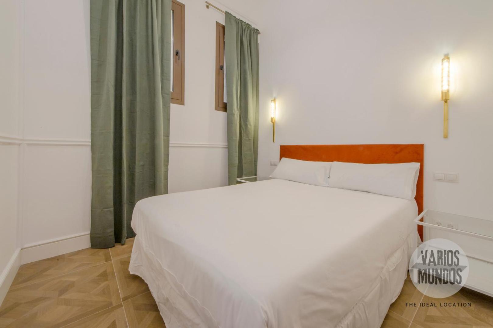 Confort Y Cultura Para 10, En El Vibrante Lavapies Apartamento