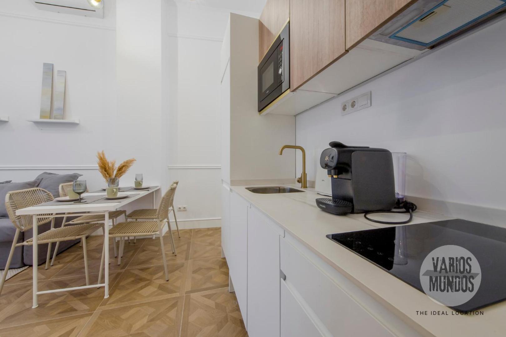 Apartamento Confort Y Cultura Para 10, En El Vibrante Lavapies Madrid