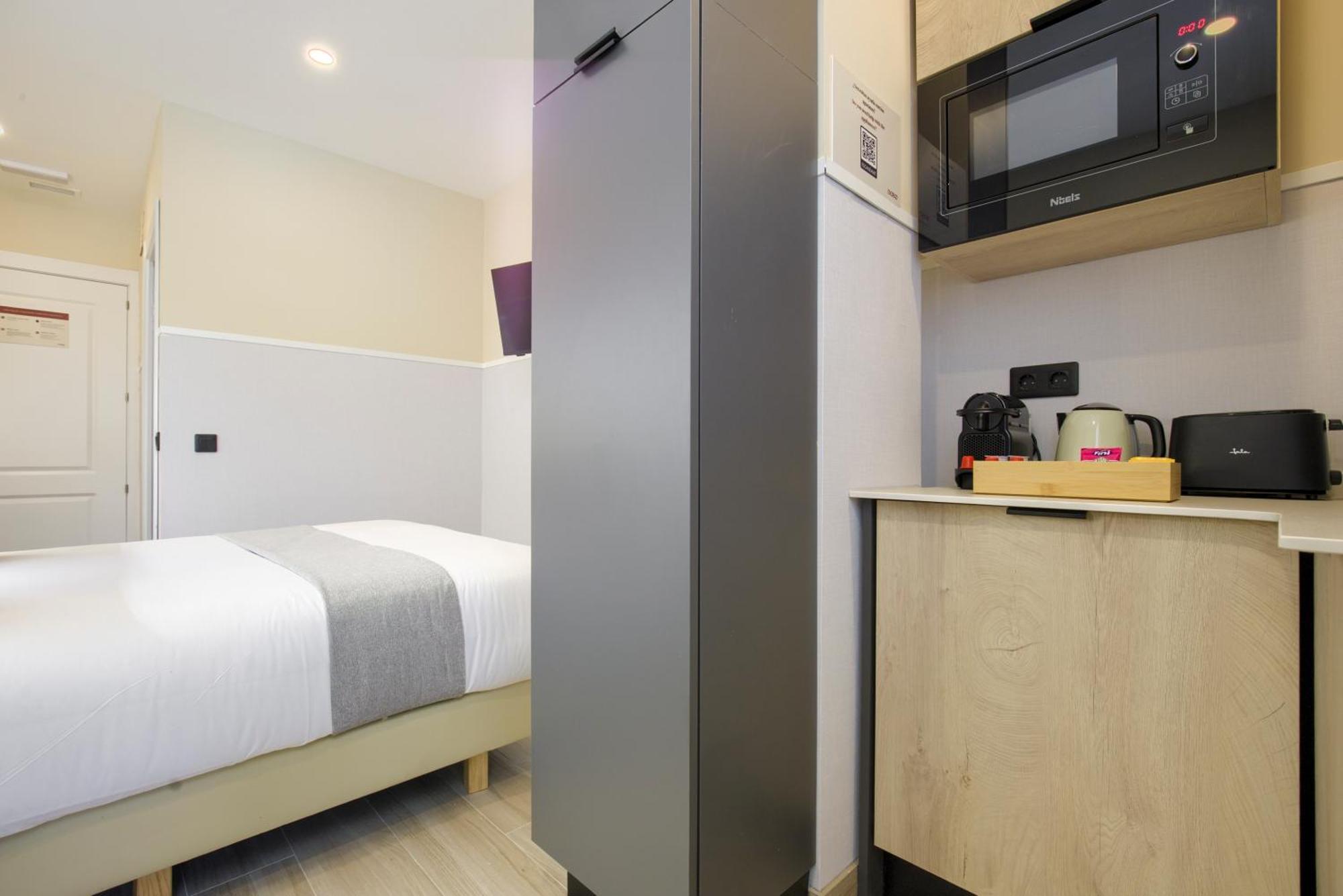 Dobo B90 * Madrid