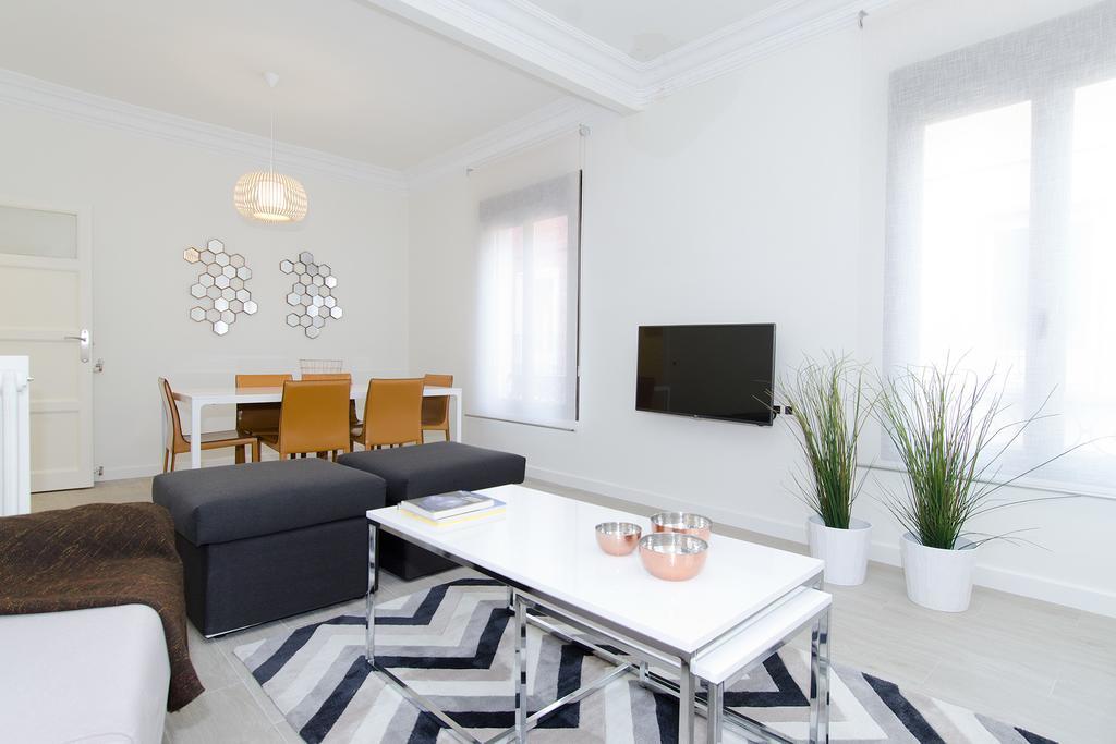 Friendly Madville Apartment *