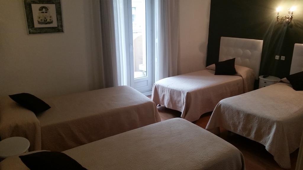 Montecarlo Guest house Madrid
