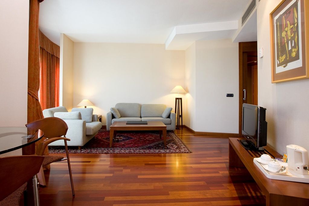 Hotel Nh Nacional Madri