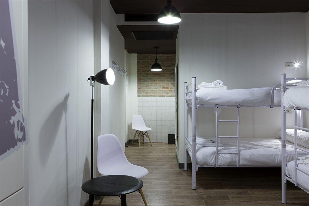 Hostel Room00 Ventura Madrid